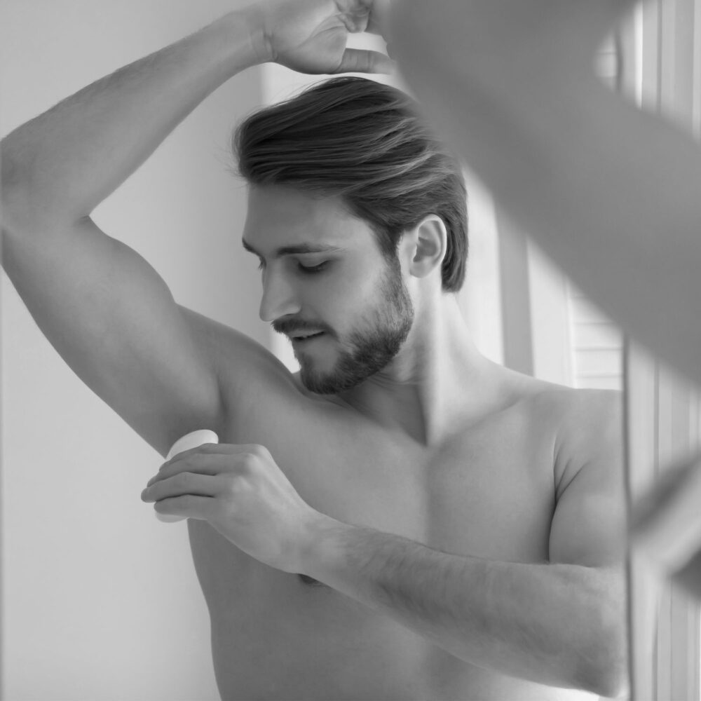 Homme • Injection • Toxine Botulique : Anti-Transpiration